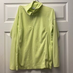 L Columbia pullover EUC
